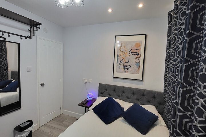Room 47 of 87