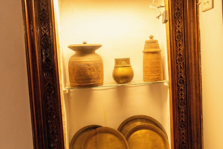 Hotel Interior 10 of 98