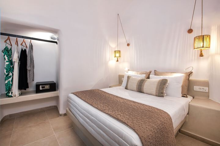 Room 10 of 79