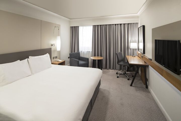 Room 21 of 137
