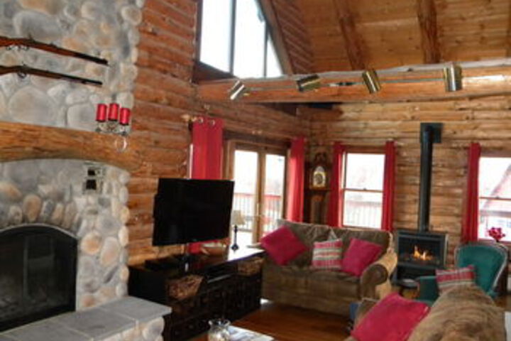 Exterior of Rose & Goat Retreat