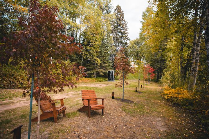 Hotel Exterior 70 of 78