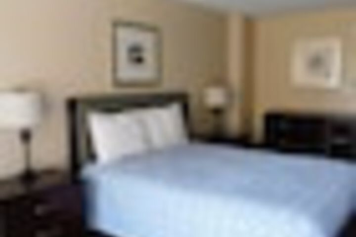 Room 14 of 120