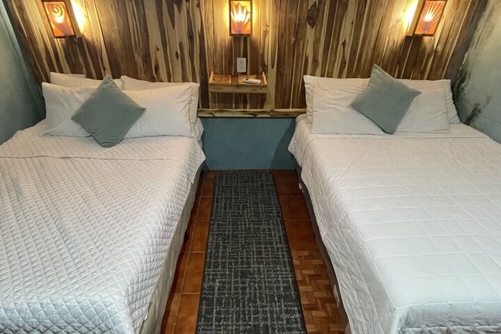 Room 36 of 127