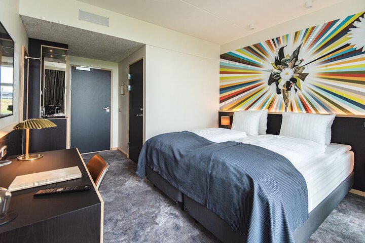 Room 16 of 85