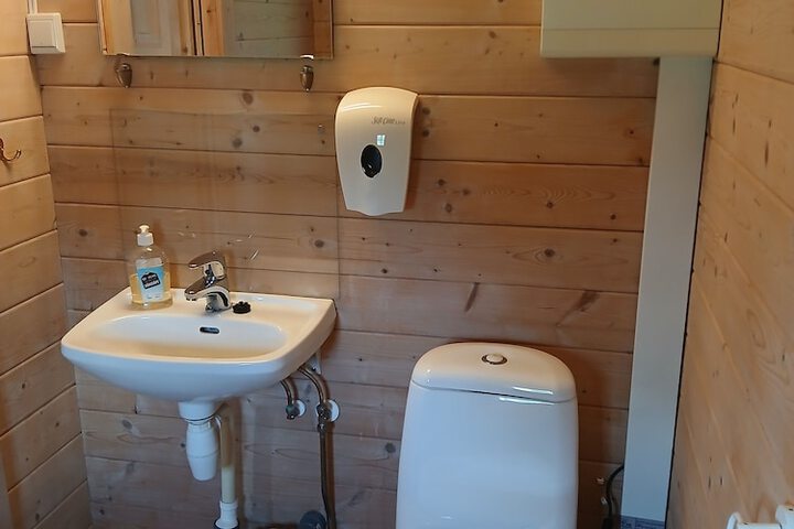 Room 16 of 21