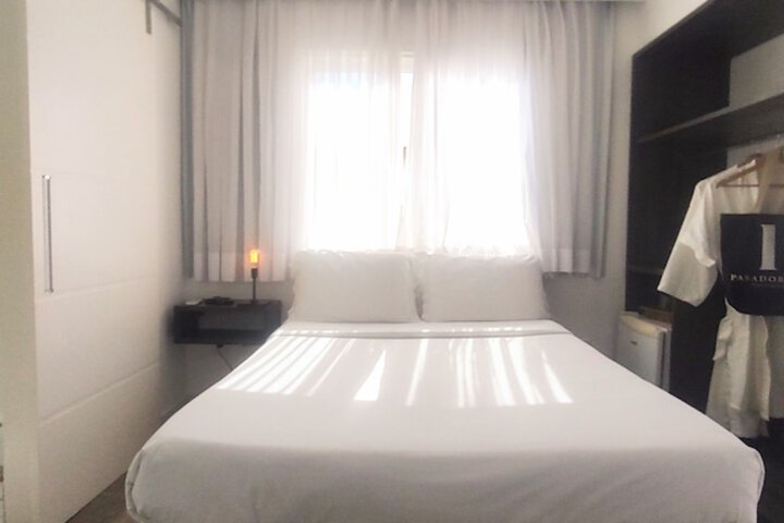 Room 62 of 158
