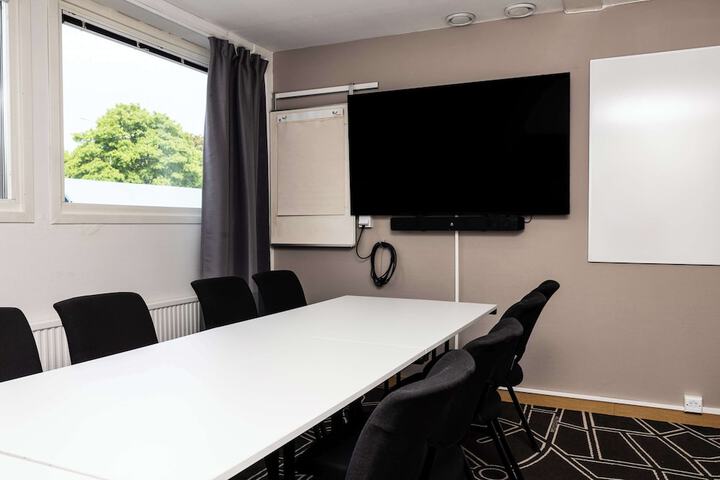Meeting 44 of 48
