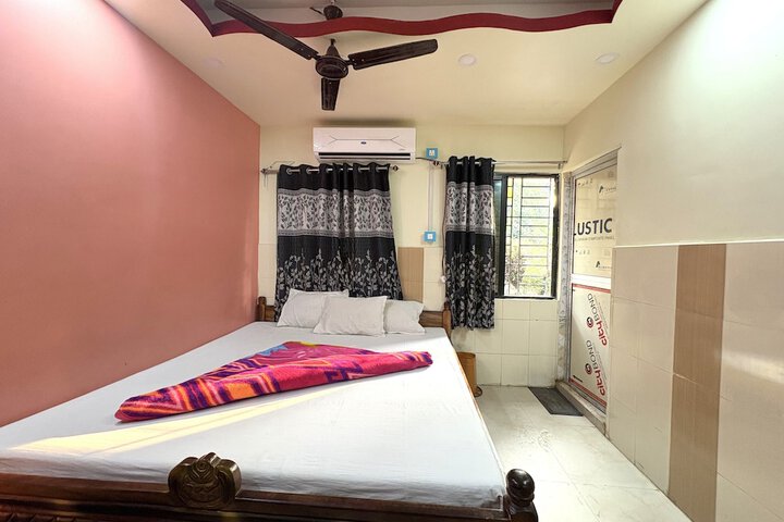 Room 7 of 37