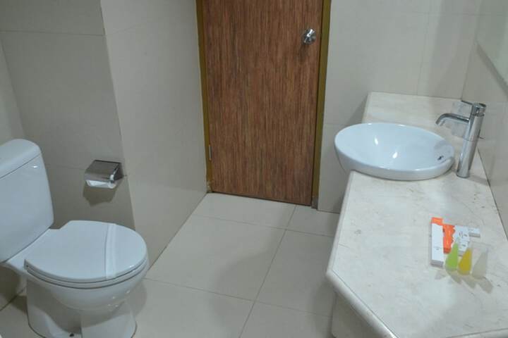 Clean Restrooms