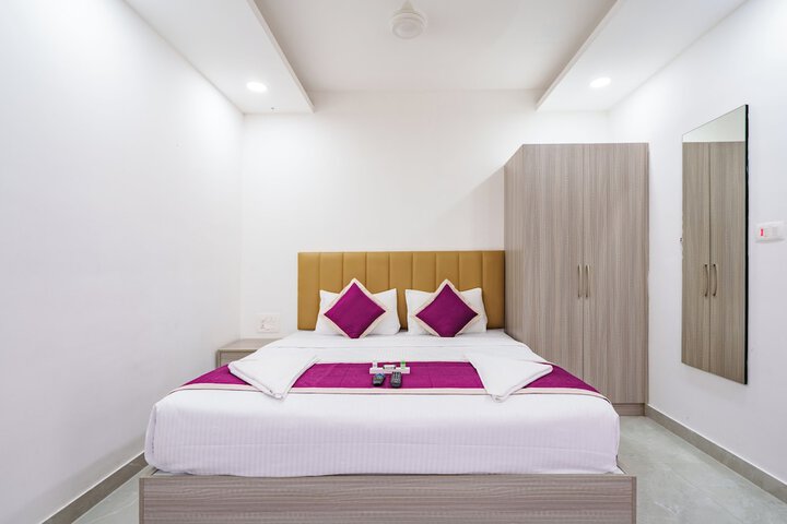 Room 18 of 35