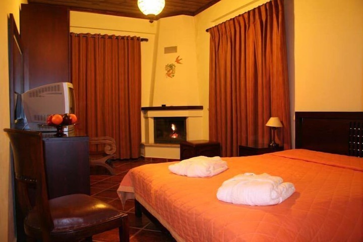 Room 7 of 49