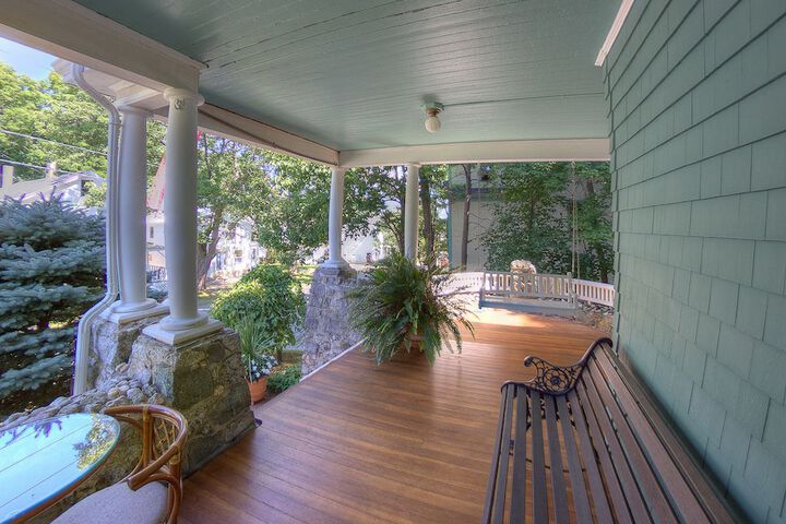 Terrace/Patio 24 of 25