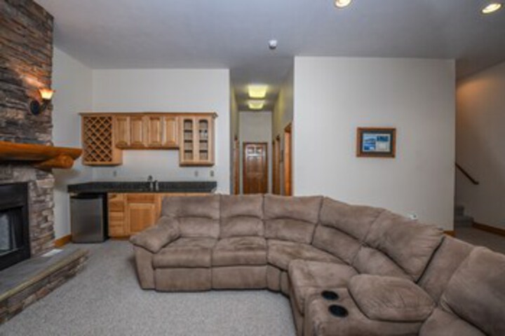 Room 15 of 34