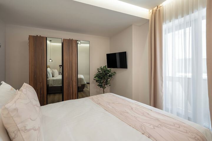 Room 70 of 552