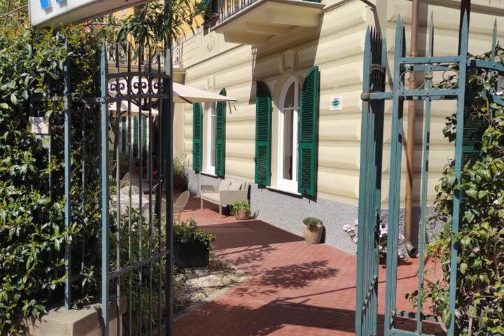 Hotel Palace