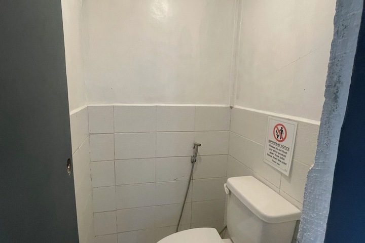Room 17 of 25