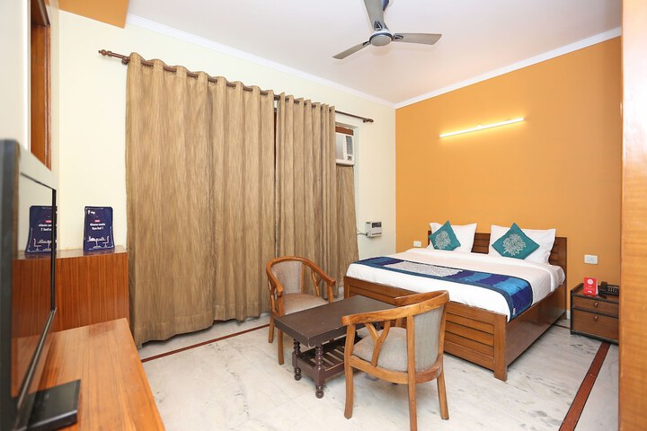 Room 16 of 20
