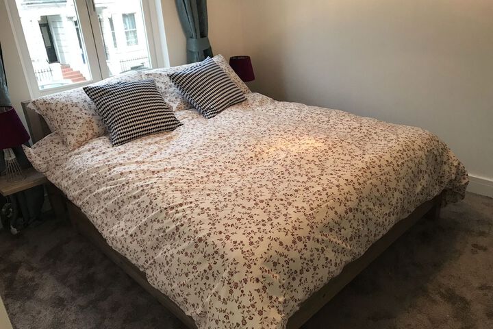 Room 16 of 17