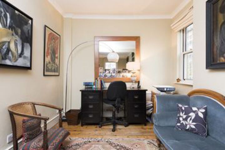 Room 14 of 23