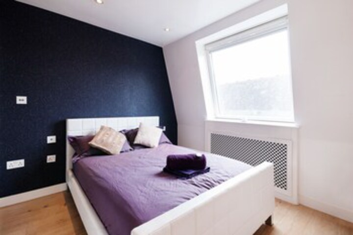 Room 16 of 17
