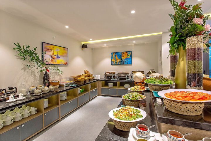 Dining 111 of 129