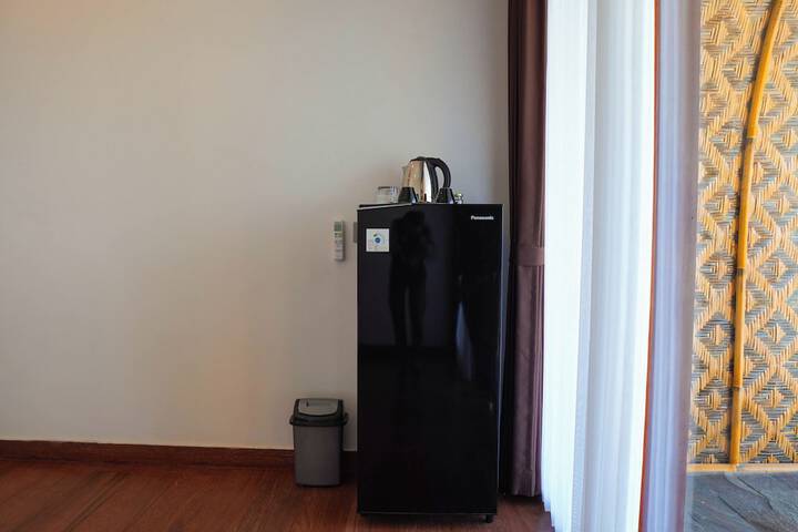 Room 14 of 21
