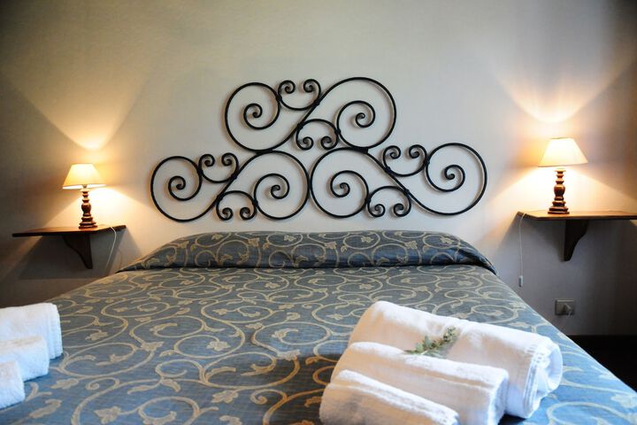 Room 13 of 71