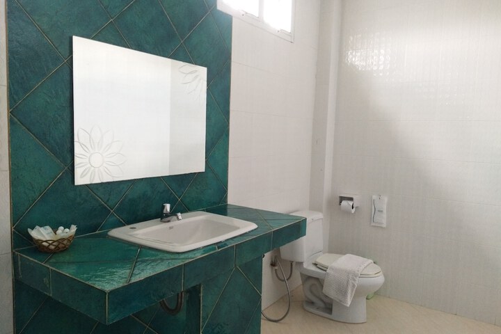 Room 18 of 23
