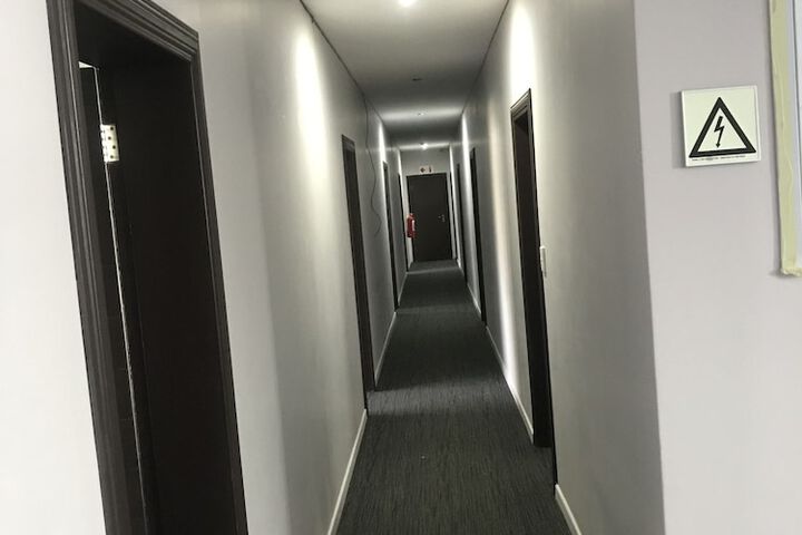 Ballroom/Hall 32 of 43