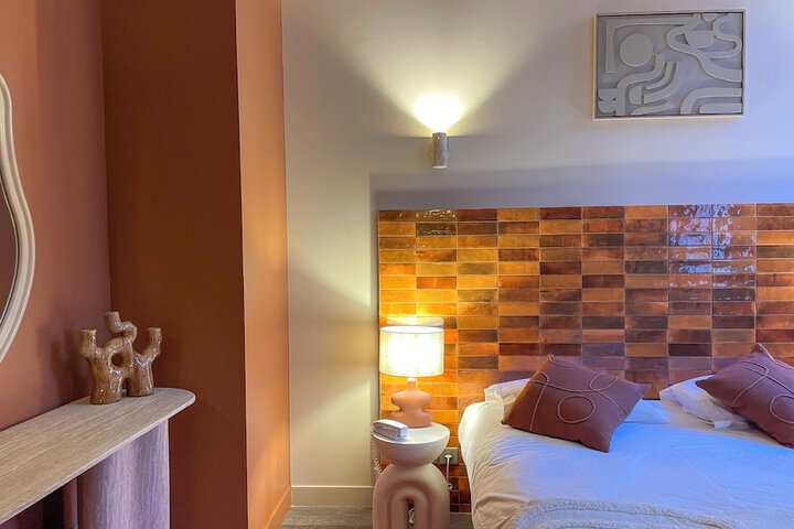 Room 26 of 59