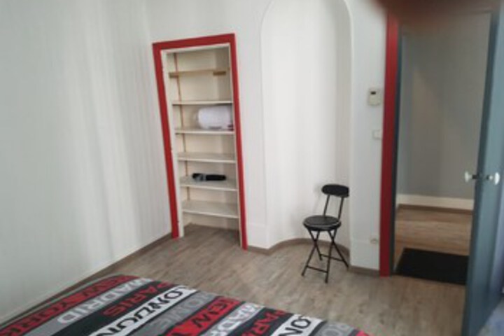Room 12 of 12