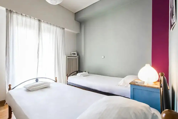 Room 6 of 21
