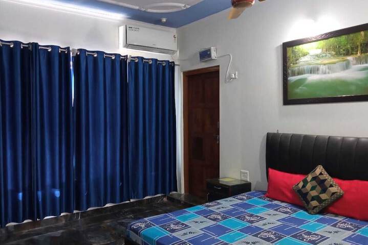 Room 21 of 26