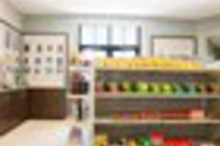 Gift Shop 197 of 258