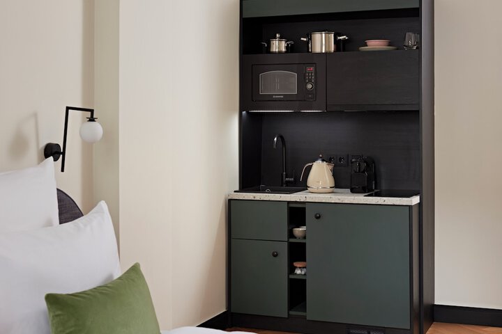 Private kitchenette