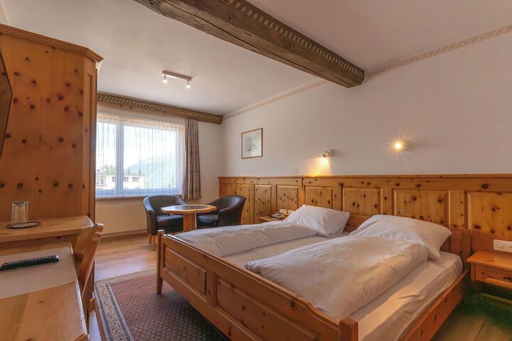 Room 47 of 123