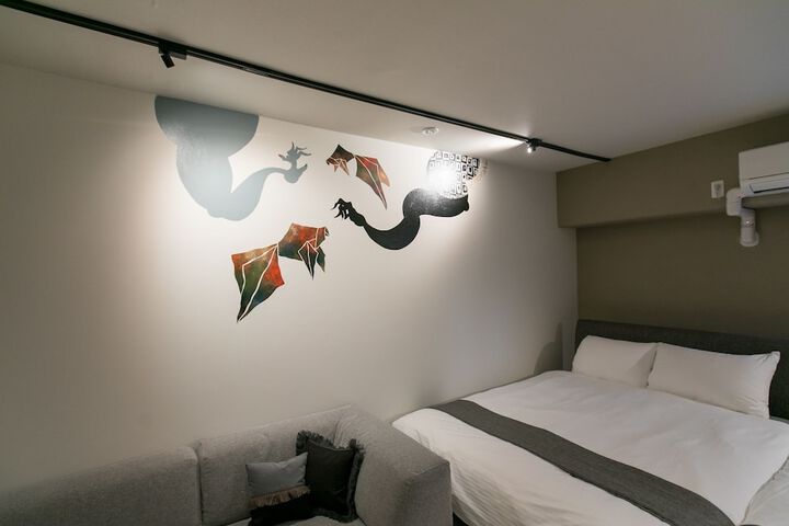 Room 14 of 105