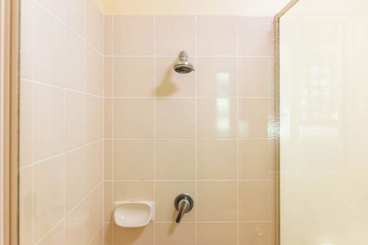 Room 114 of 442