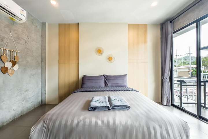 Room 33 of 57