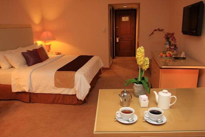 Room 14 of 35