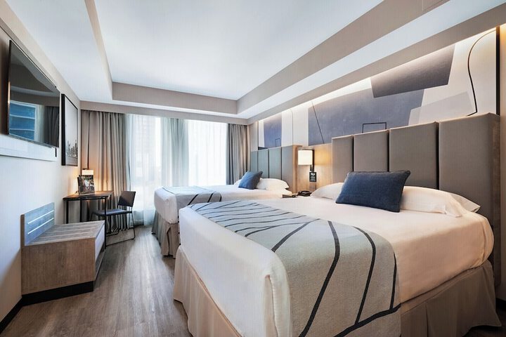 Room 21 of 69