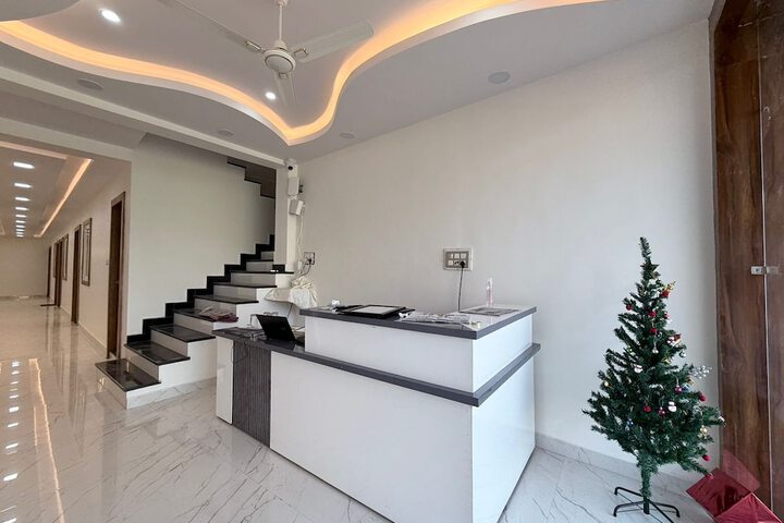 Image of Hotel Betwa Sarowar