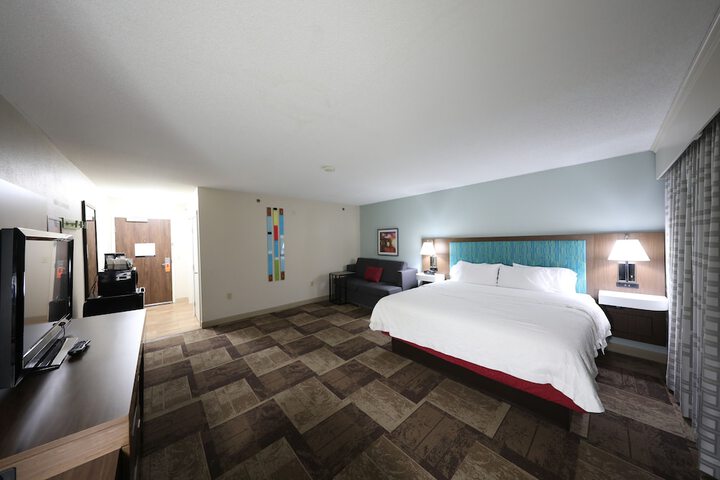 Room 12 of 89