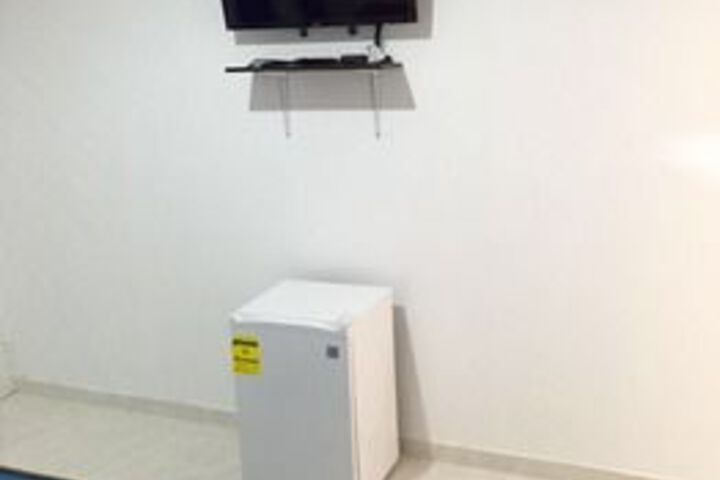 Room 26 of 35