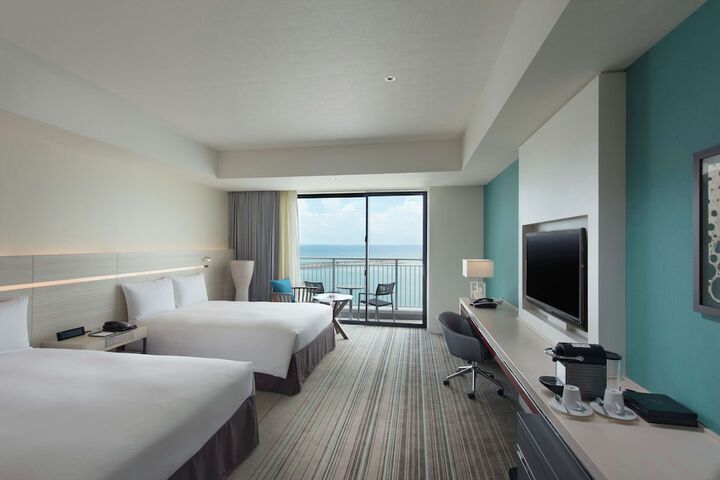 Room 27 of 169