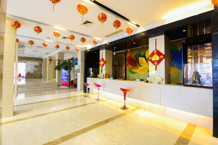 Hotel Interior 4 of 23