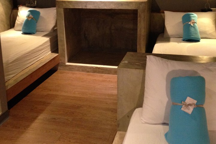 Room 10 of 62