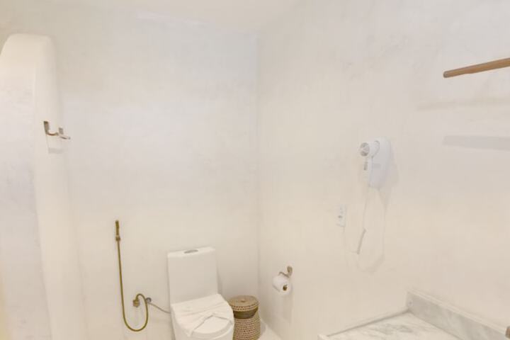 Room 31 of 52
