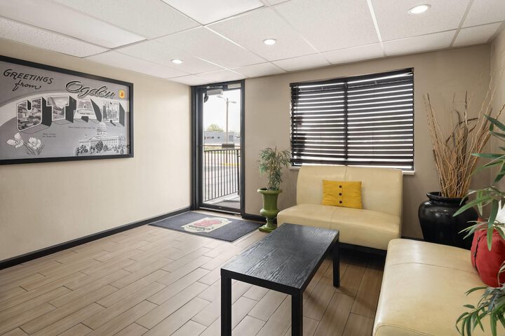 Lobby Photos